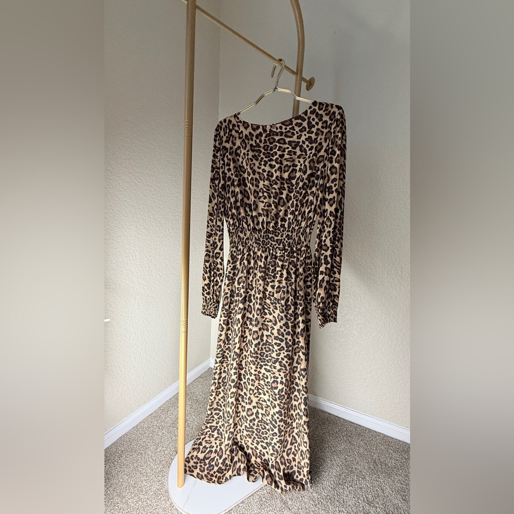 H&M Brown Leopard Long Sleeve Dress